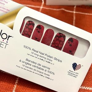 Color street / heart of the matter